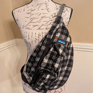 Kavu Checkered Black and White Belt Bag